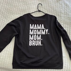 Women’s crew neck